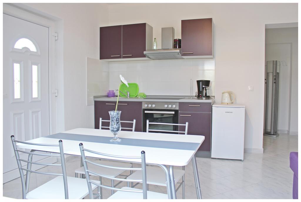 Apartments & Room Dijana Traù Esterno foto